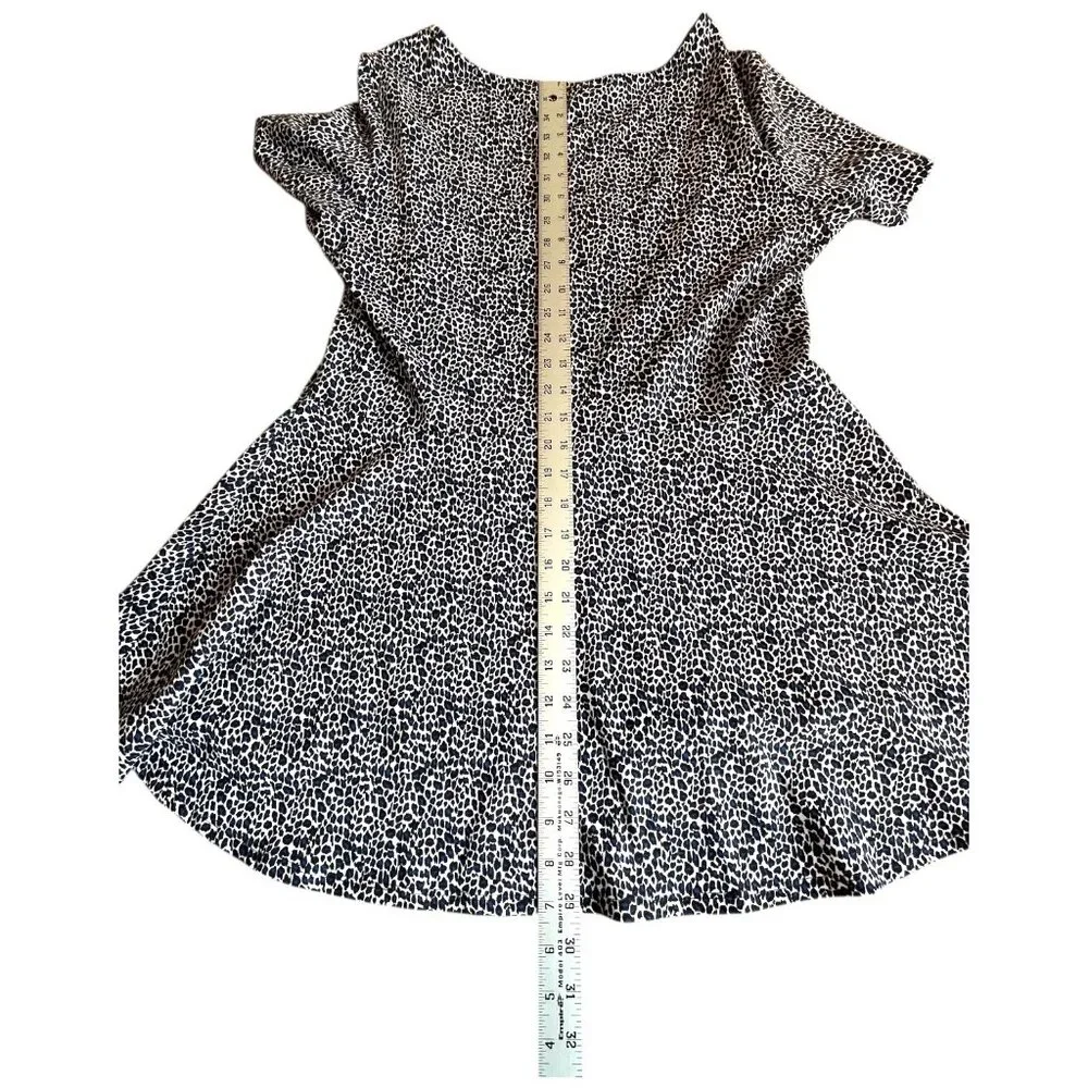 Torrid Women's Black White Leopard Print Fit Flare Cutout Stretch Top Size 2XL - Picture 7 of 12